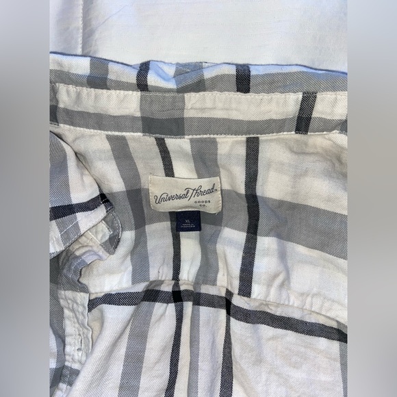 Universal Thread Gray & White Size Large Flannel Long Sleeve Shirt - Picture 3 of 3